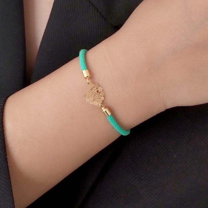 دستبند نخی زنانه کد 6